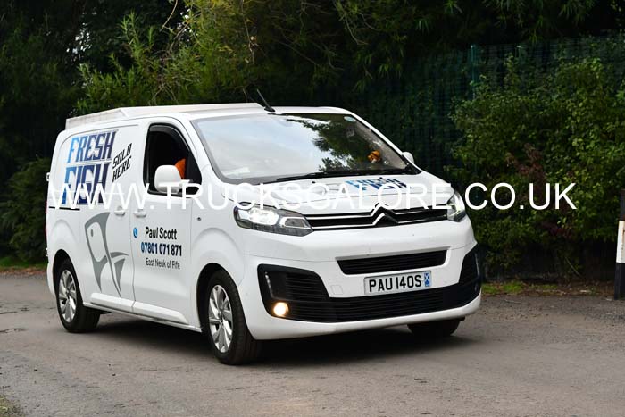 FRESH FISH PAU 140S 25ed1977