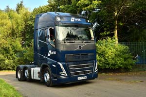 DFDS KU74 YVN 25ed2213