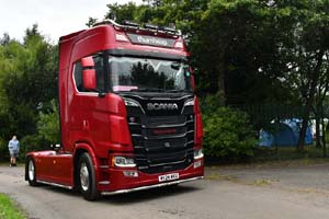 THUMBSUP MV24 WKU 25ed1916