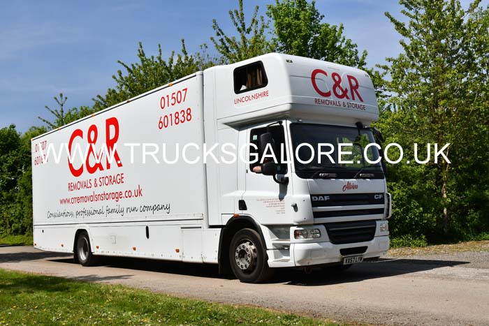 C&R REMOVALS VX57 LYW 25Lc0621