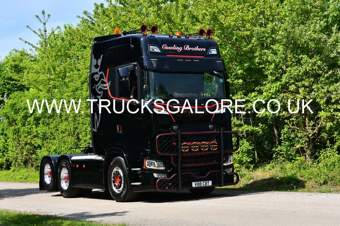 COWLING BROS V88 CBT 25Lc0546