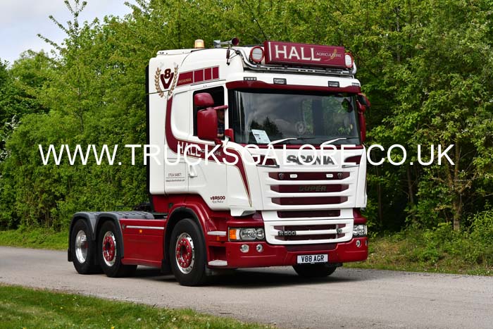 HALL V88 AGR 25Lc0393
