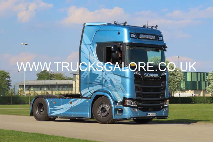 HENDRICK 241-D-770 25Lc0082