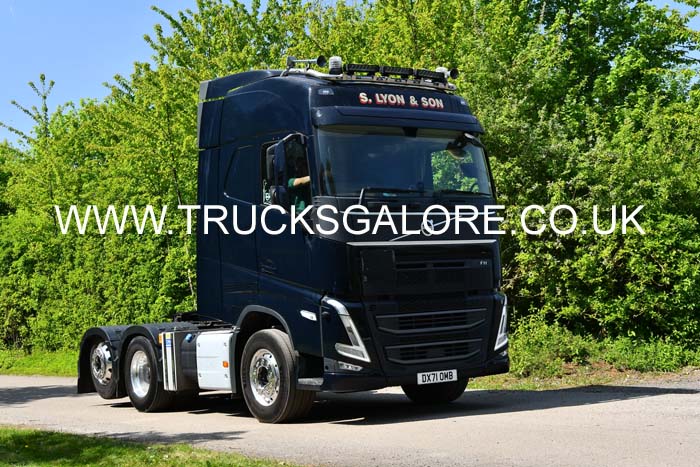 LYON S, DX71 OMB 25Lc0762