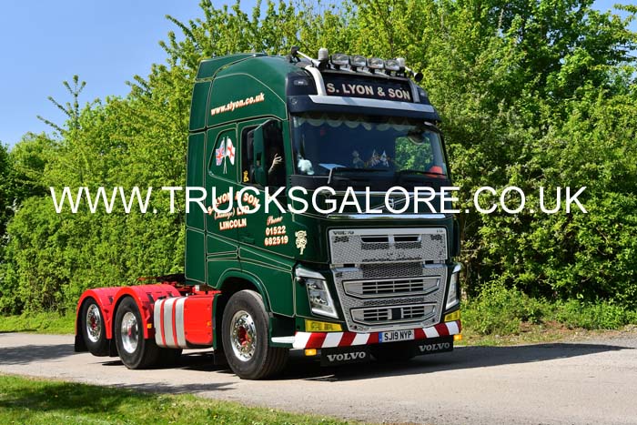 LYON S, SJ19 NYP 25Lc0759