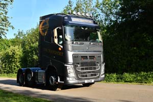 CNN TRANSPORT Y9 CNN 25Lc1740