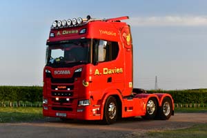 DAVIES A, YK71 XOY 25Lc1635
