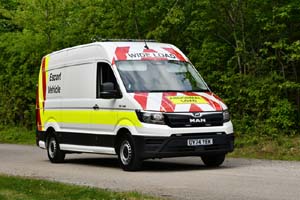 ESCORT OY74 YEK 25Lc0396