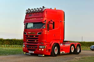 JRC EXPRESS V87 UPS 25Lc1697