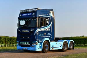 LOANE VIG 3153 25Lc1588