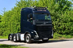 LYON S, DX71 OMB 25Lc0762