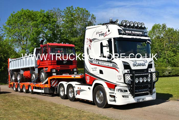 25Lc1038