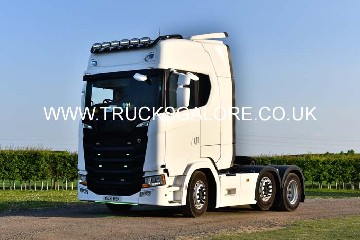 25Lc1527