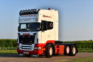 25Lc1577