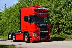 25Lc0548