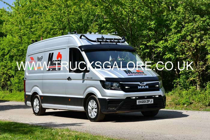 MOORE OV23 ZFJ 25Lc0676