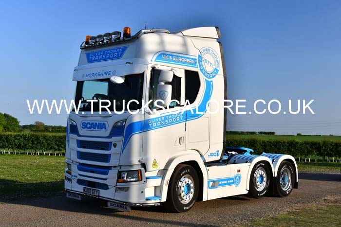 OLIVER THOMAS KU68 GYY 25Lc1480