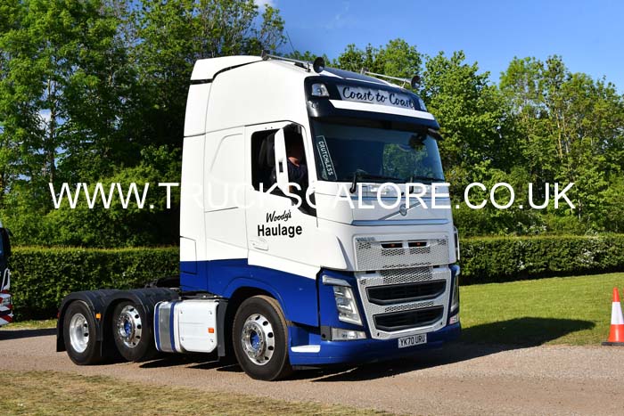 WOODYS YK70 URU 25Lc1144