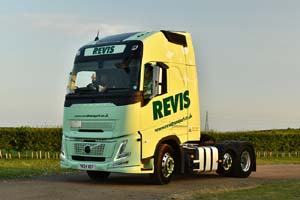 REVIS YK24 VSY 25Lc1672