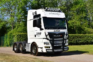 SHIELDS T, OE16 EEU 25Lc1048