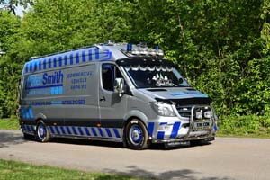 SMITH, PETER X90 COM 25Lc2002