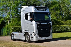 THUMBSUP 3 JGM 25Lc1123