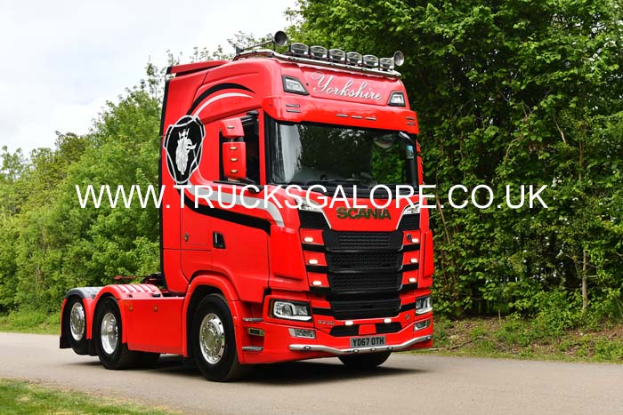 25Lc2208