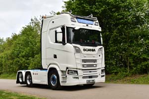 25Lc2203