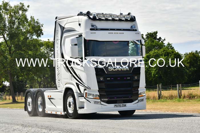 SAUNDERS, DAVID PO70 ZSK 25mv0035