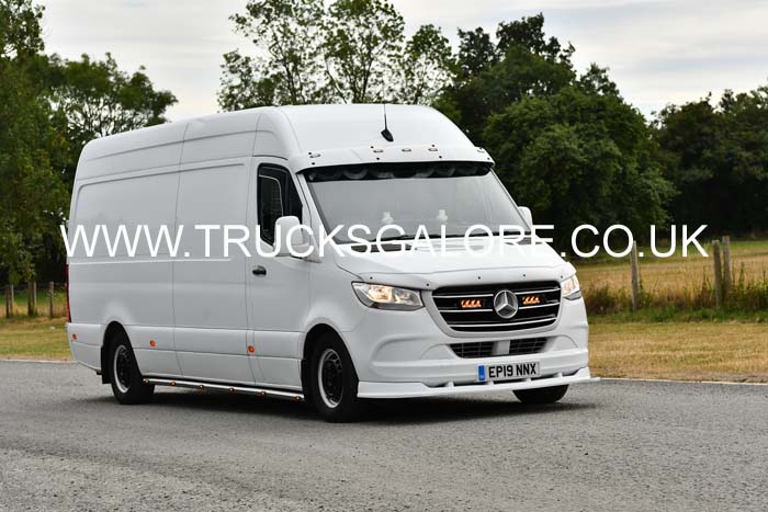 UNNAMED EP19 NNX 25mv0742