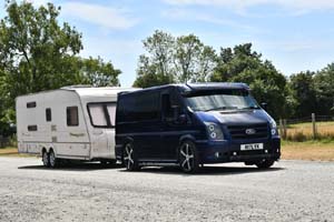 UNNAMED R17 LYX 25mv0151