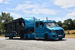 UNNAMED YE52 AKE 25mv0152