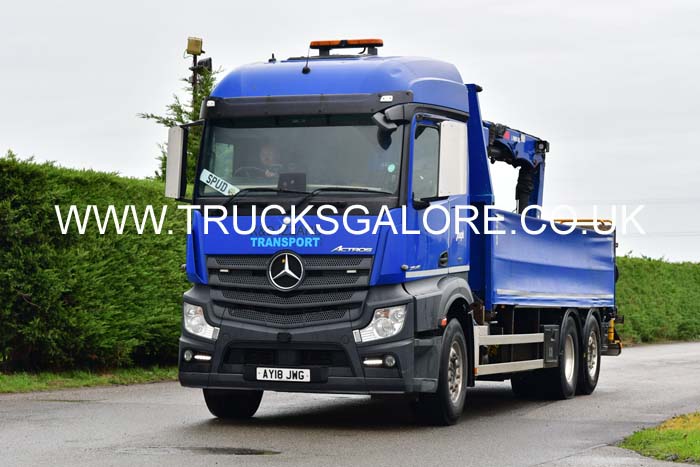 IZZARD K&D, AY18 JWG 25nk0315