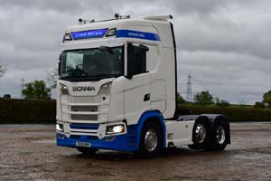 BROWN, CHRIS CE69 BHP 25nk0670