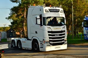 BROWN, CHRIS V88 CBH 25nk1221