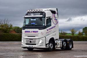 WEST, EMMA Y800 EJW 25nk0863