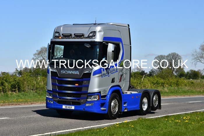 HUYTON V8 HUY 25rv0220