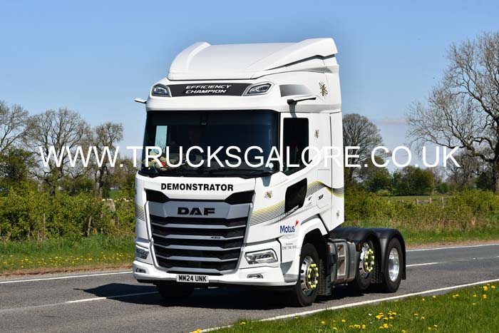 MOTUS MM24 UNK 25rv0187