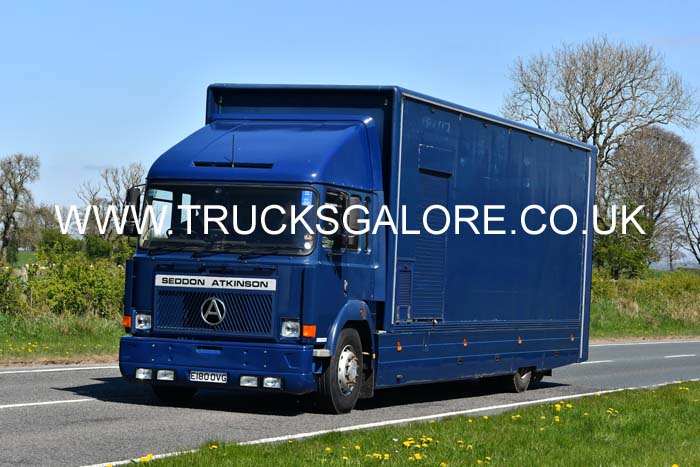 UNNAMED E180 OVG 25rv0215