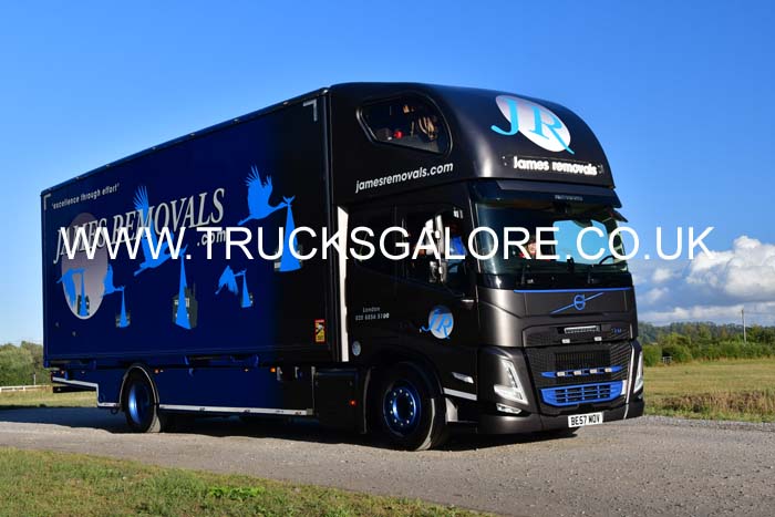 JAMES BE57 MOV 25sm0712