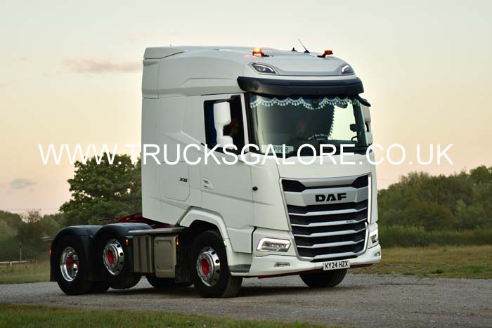 UNNAMED KY24 HZX 25sm0884