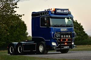 HELLARD WU72 KMM 25sm0888