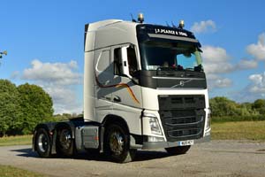 PEARCE WU19 NCY 25sm0624