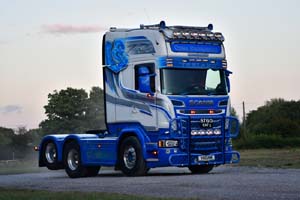 QUINN V80 UNN 25sm0883