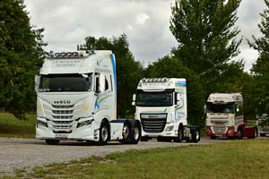 SKUSE RJ72 HZL 25sm0161