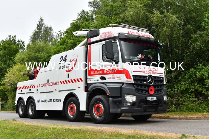 25tb0352
