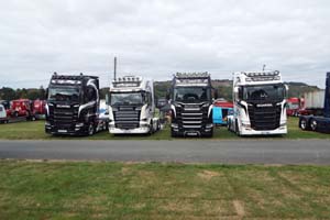 RD TRANSPORT FLEET 25wa0558