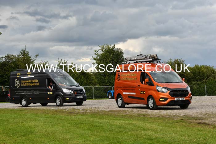 BB COMMERCIAL YM72 JCX 25wc0142