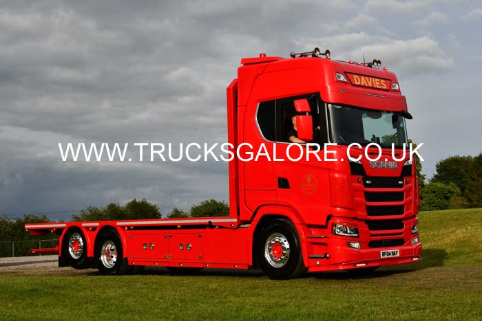 DAVIES RF04 HAY 25wc0213