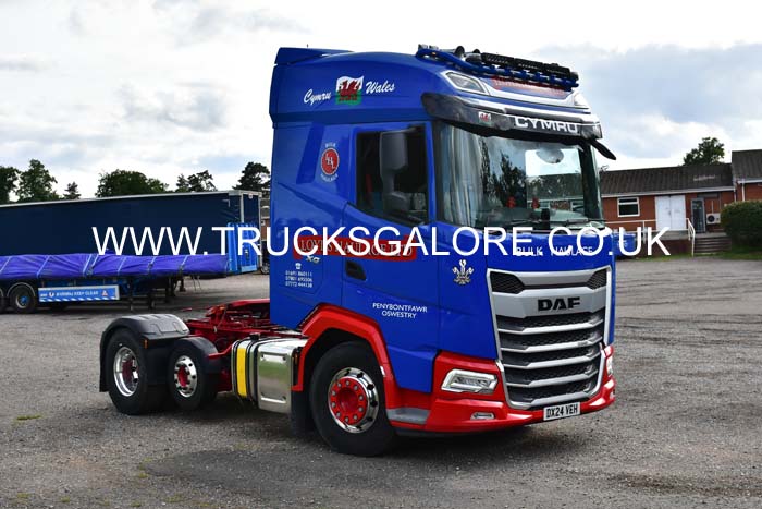 LLOYDS DX24 VEH 25wc0072